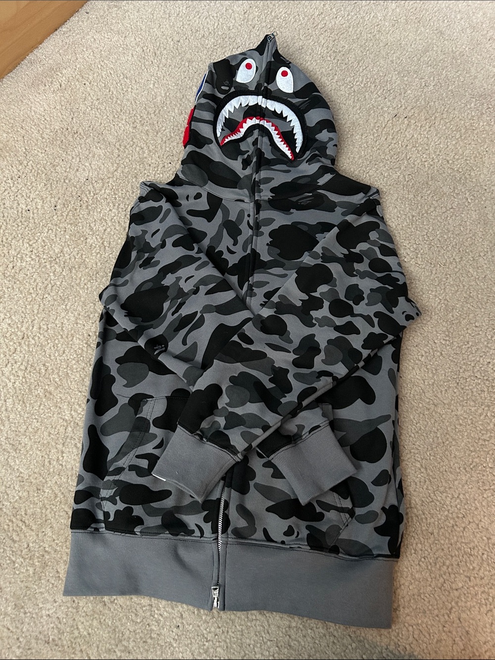 Men's Grey Camo Zip-Up Hoodie - Shark Tooth Detail